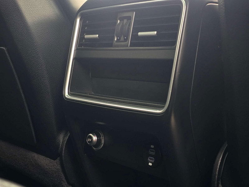 Porsche Cayenne 3.0 Cayenne V6 Platinum Edition E-Hybrid A 4WD 5dr 5dr Automatic 2026