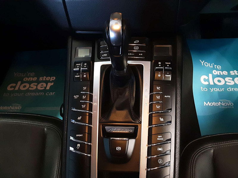 Porsche Macan 3.0 Macan S D Semi-Auto 4WD 5dr 5dr Automatic 2026