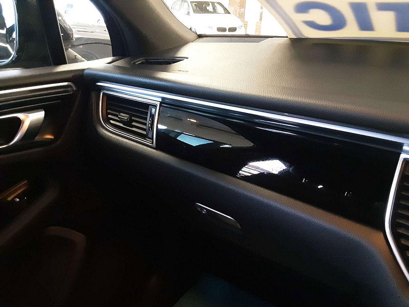 Porsche Macan 3.0 Macan S D Semi-Auto 4WD 5dr 5dr Automatic 2026