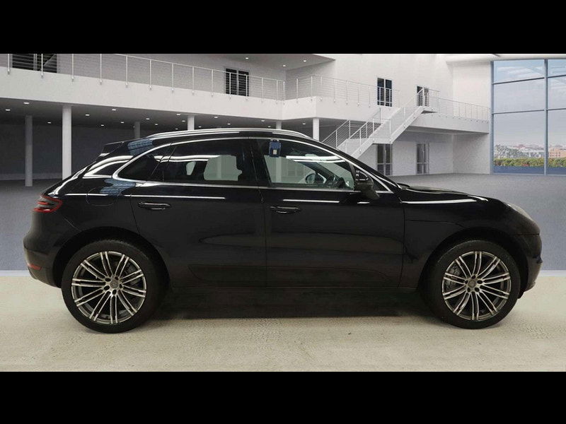 Porsche Macan 3.0 Macan S D Semi-Auto 4WD 5dr 5dr Automatic 2026