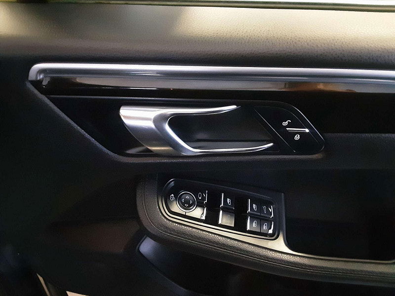 Porsche Macan 3.0 Macan S D Semi-Auto 4WD 5dr 5dr Automatic 2026