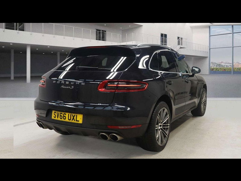 Porsche Macan 3.0 Macan S D Semi-Auto 4WD 5dr 5dr Automatic 2026