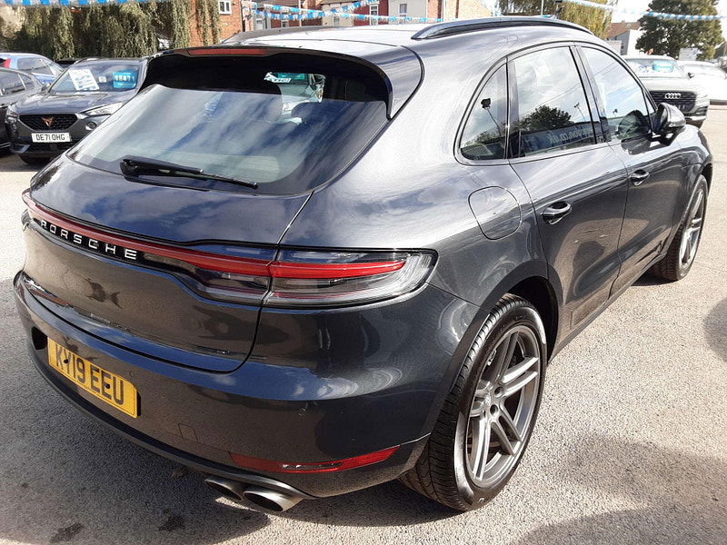Porsche Macan 3.0 Macan S Semi-Auto 4WD 5dr 5dr Automatic 2025