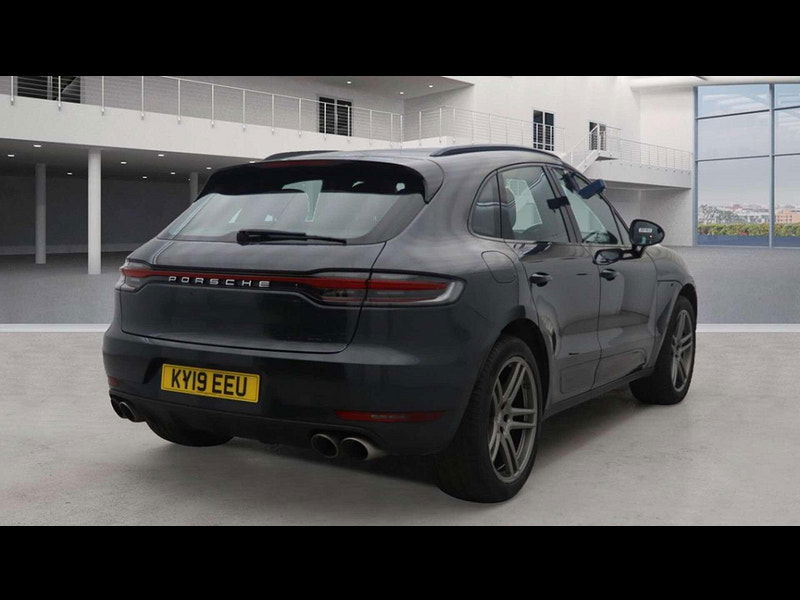 Porsche Macan 3.0 Macan S Semi-Auto 4WD 5dr 5dr Automatic 2025