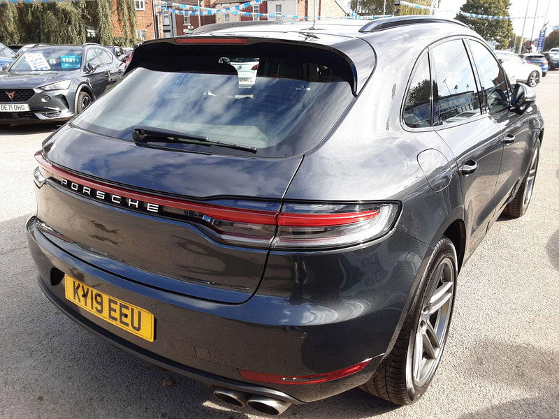 Porsche Macan 3.0 Macan S Semi-Auto 4WD 5dr 5dr Automatic 2025