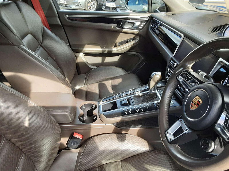 Porsche Macan 3.0 Macan S Semi-Auto 4WD 5dr 5dr Automatic 2025