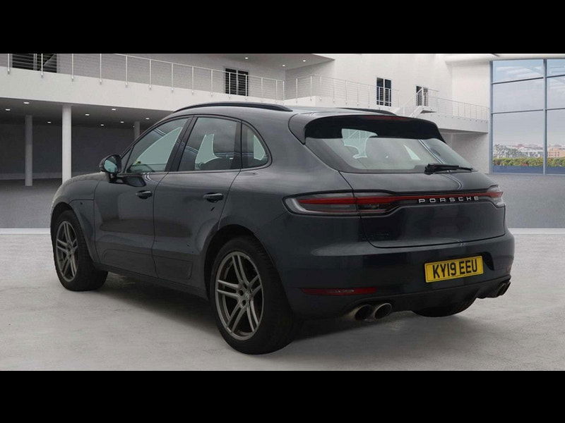 Porsche Macan 3.0 Macan S Semi-Auto 4WD 5dr 5dr Automatic 2025
