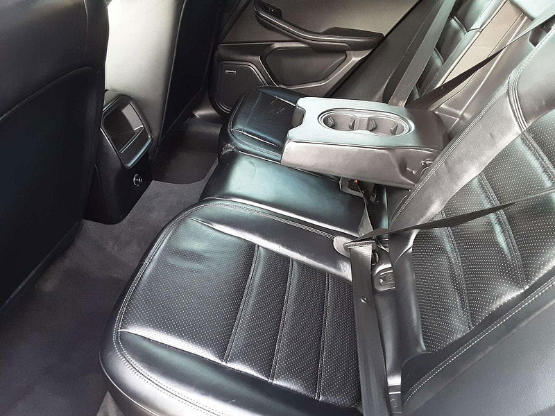 Porsche Macan 3.6 Macan T Semi-Auto 4WD 5dr 5dr Automatic 2026