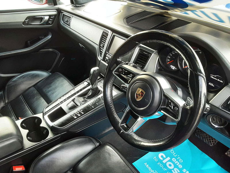 Porsche Macan 3.6 Macan T Semi-Auto 4WD 5dr 5dr Automatic 2026