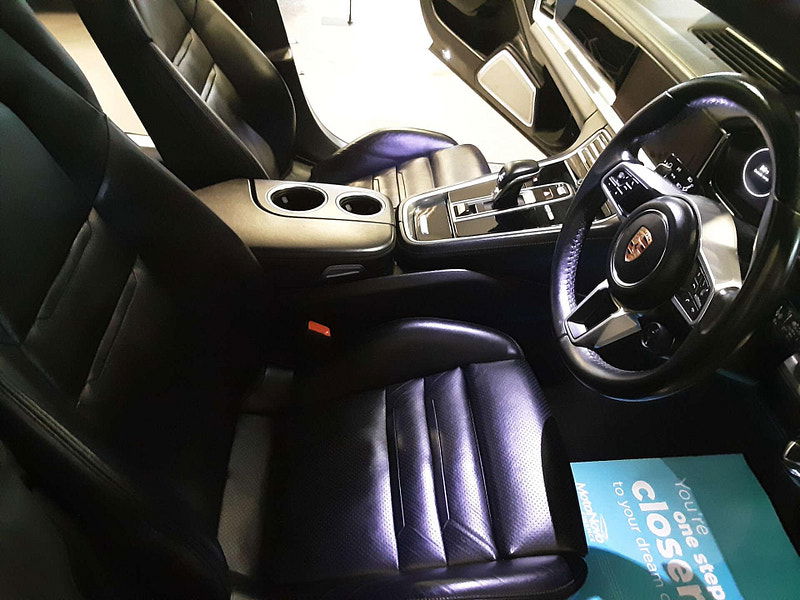 Porsche Panamera 2.9 Panamera 4s Semi-Auto 4WD 5dr 5dr Automatic 2025