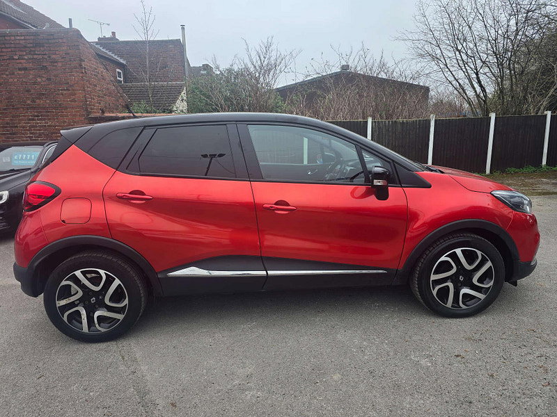 Renault Captur 0.9 Captur Signature Nav TCe 5dr 5dr Manual 2026