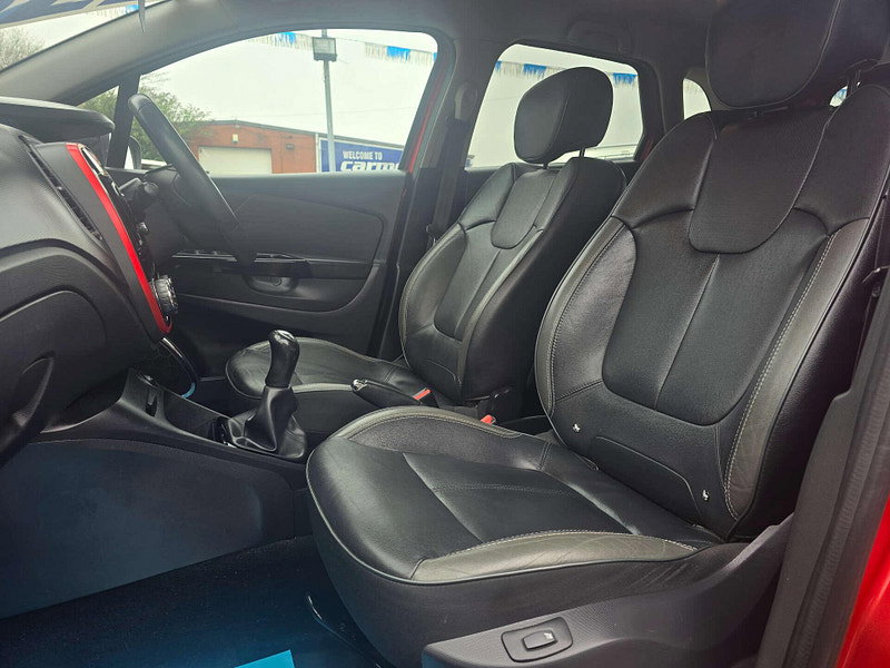 Renault Captur 0.9 Captur Signature Nav TCe 5dr 5dr Manual 2026