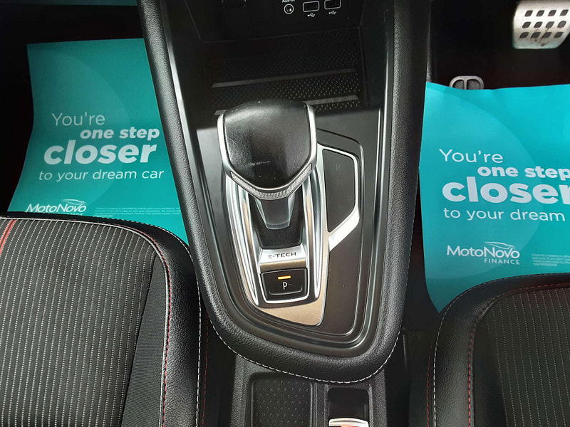 Renault Captur 1.6 Captur RS Line E-Tech PHEV Auto 5dr 5dr Automatic 2025