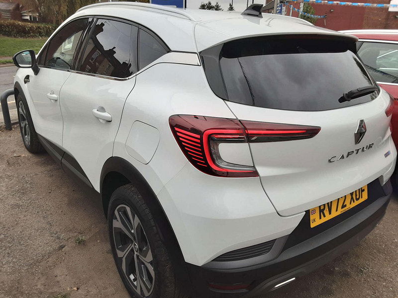 Renault Captur 1.6 Captur RS Line E-Tech PHEV Auto 5dr 5dr Automatic 2025