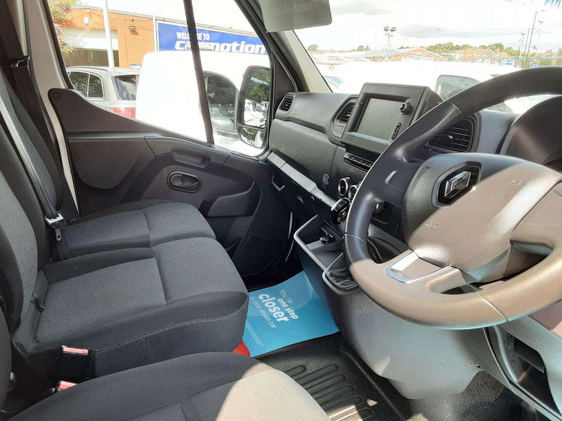 Renault Master 2.3 Master MM35 Business DCI 2dr Manual 2025