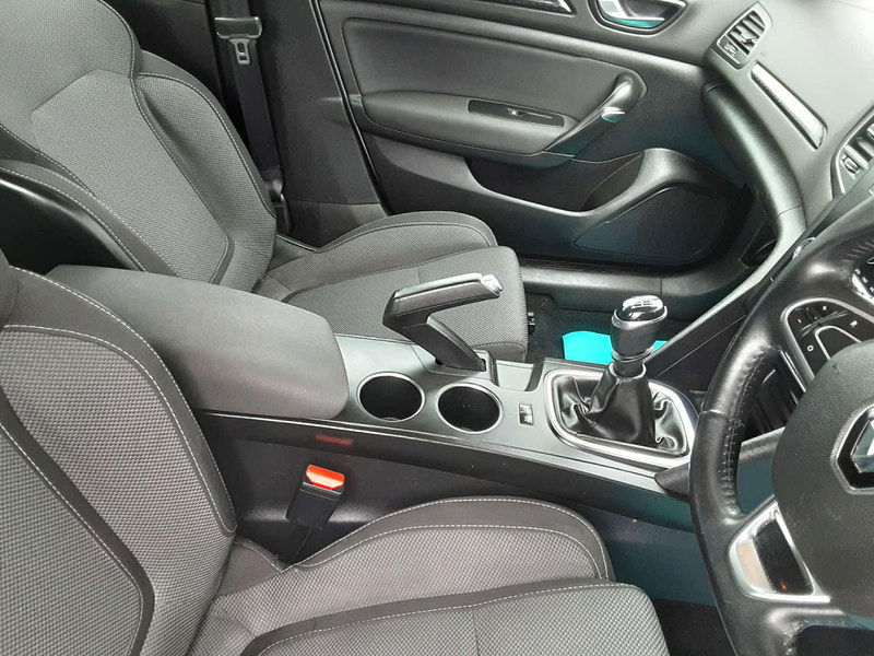 Renault Megane 1.5 Blue dCi Play Sport Tourer Euro 6 (s/s) 5dr 5dr Manual 2025