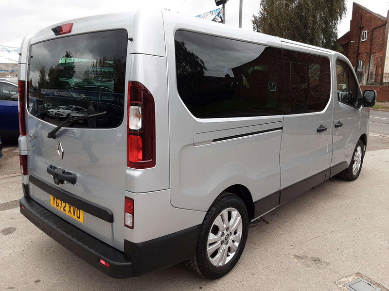 Renault Trafic 2.0 Trafic LL30 Sport Blue DCI 5dr 5dr Manual 2025