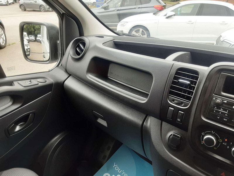 Renault Trafic 2.0 Trafic SL30 Business Energy dCi 2dr Manual 2025