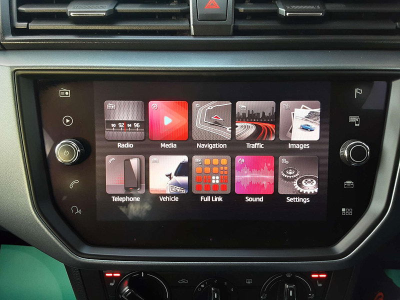 Seat Arona 1.6 Arona SE Technology Luxury TDI 5dr 5dr Manual 2025