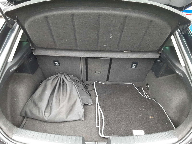 Seat Leon 1.4 Leon FR PHEV Semi-Auto 5dr 5dr Automatic 2026