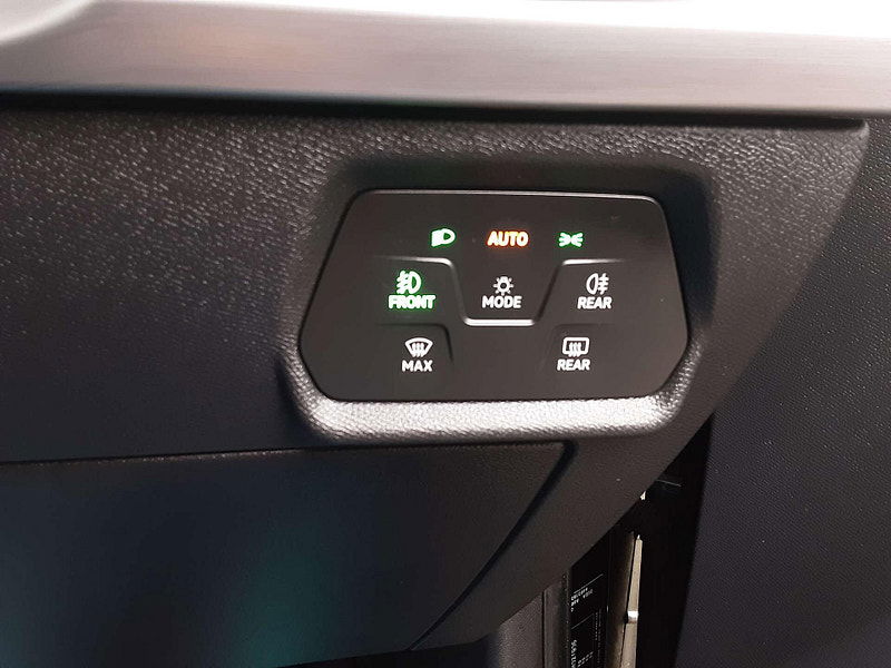 Seat Leon 1.4 Leon FR PHEV Semi-Auto 5dr 5dr Automatic 2026