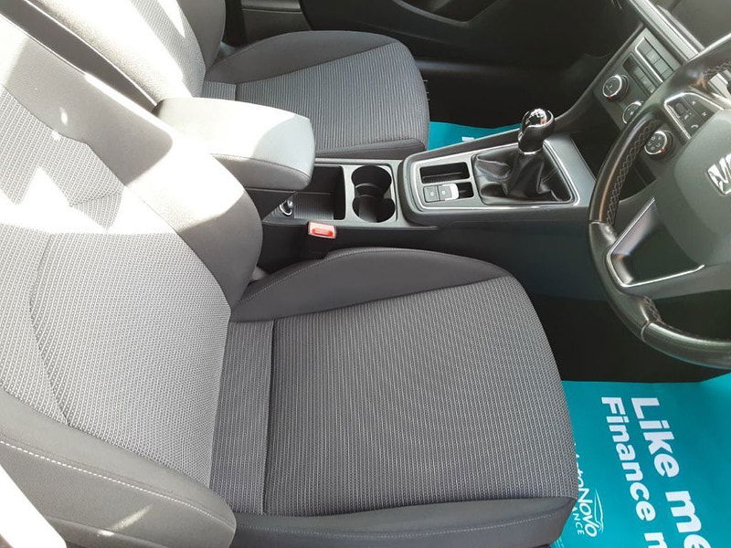 Seat Leon 1.6 TDI SE Dynamic Technology 5dr 5dr Manual 2025