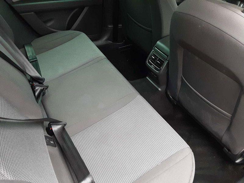 Seat Leon 1.6 TDI SE Dynamic Technology Euro 6 (s/s) 5dr 5dr Manual 2025