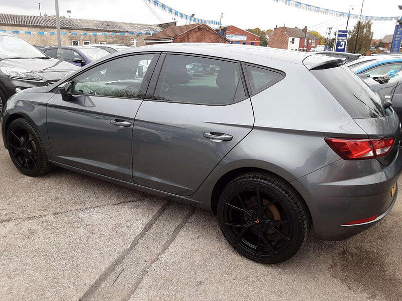 Seat Leon 1.6 TDI SE Dynamic Technology Euro 6 (s/s) 5dr 5dr Manual 2025