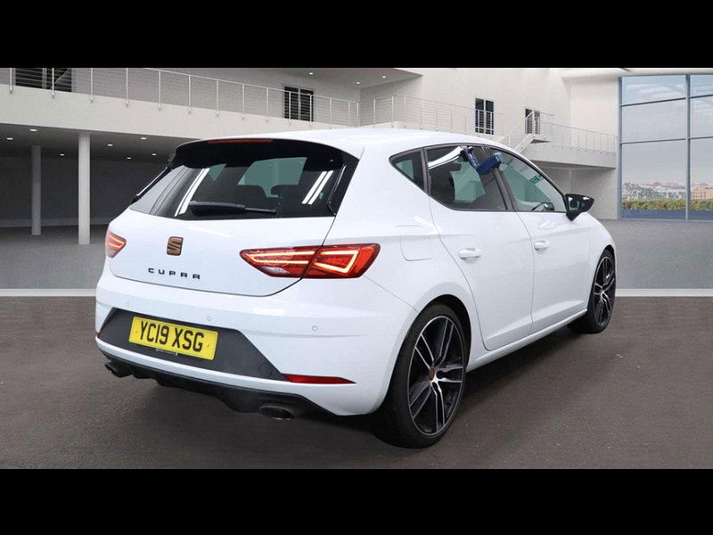 Seat Leon 2.0 Leon Cupra Luxury 290 TSi Semi-Auto 5dr 5dr Automatic 2026