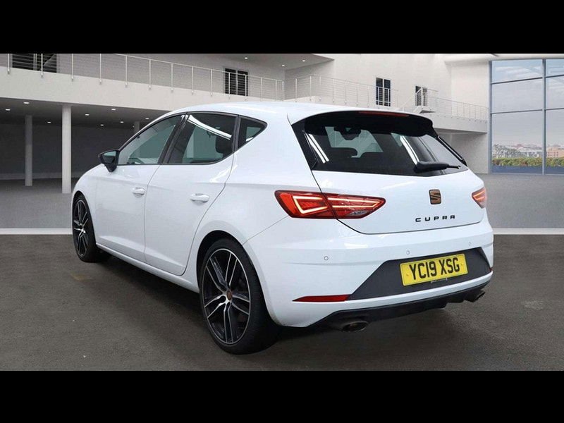 Seat Leon 2.0 Leon Cupra Luxury 290 TSi Semi-Auto 5dr 5dr Automatic 2026