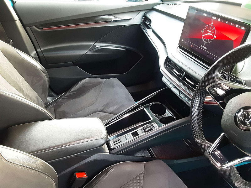 Skoda Enyaq Enyaq IV 80X SportLINE 4WD 5dr 5dr Automatic 2025