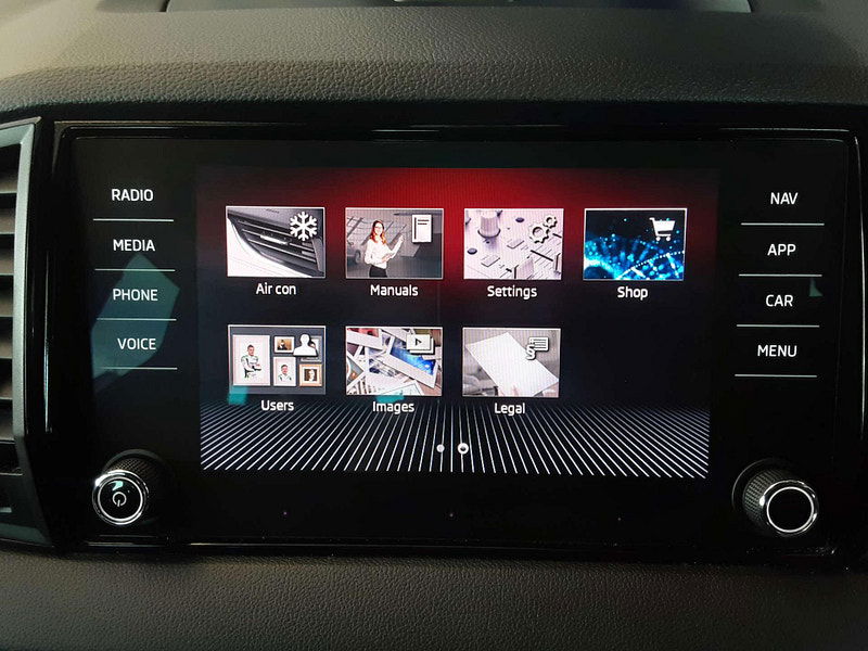 Skoda Karoq 1.5 Karoq Sportline TSi Semi-Auto 5dr 5dr Automatic 2025