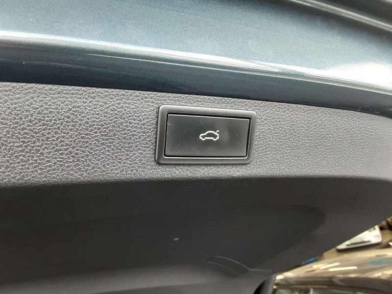 Skoda Karoq 1.5 Karoq Sportline TSi Semi-Auto 5dr 5dr Automatic 2025