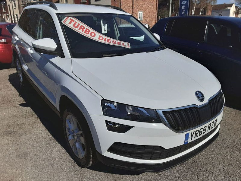 Skoda Karoq 1.6 TDI SE Technology 5dr (SAT NAV) 5dr Manual 2025