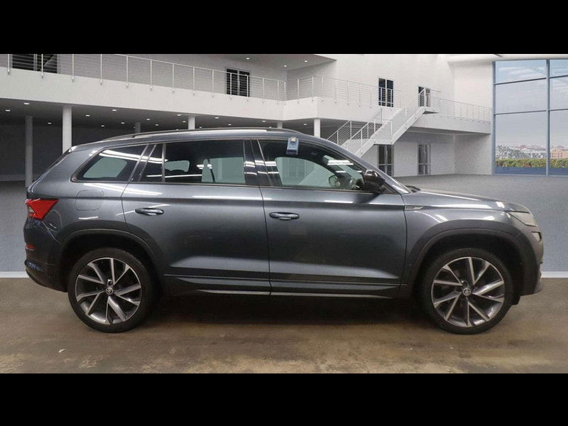Skoda Kodiaq 1.4 Kodiaq Sportline TSi 4x4 Semi-Auto 4WD 5dr 5dr Automatic 2026