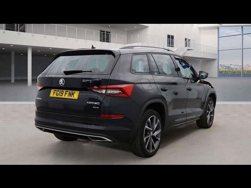Skoda Kodiaq 2.0 Kodiaq Sportline TDI SCR 4x4 Semi-Auto 4WD 5dr 5dr Automatic 2025