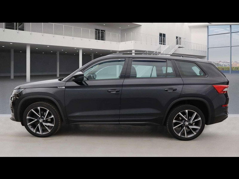 Skoda Kodiaq 2.0 Kodiaq Sportline TDI SCR 4x4 Semi-Auto 4WD 5dr 5dr Automatic 2025