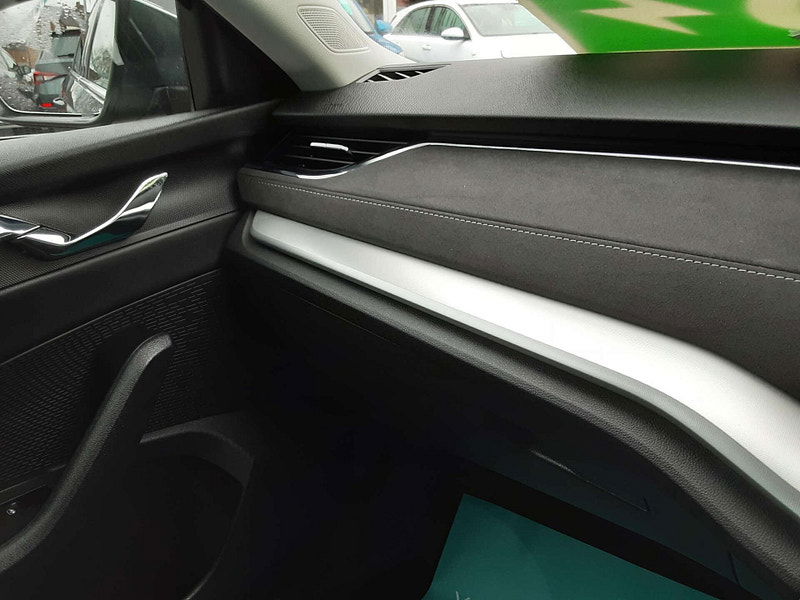 Skoda Octavia 1.4 Octavia SE L TSi iV Semi-Auto 5dr 5dr Automatic 2026