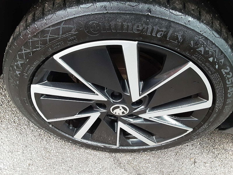 Skoda Octavia 1.4 Octavia SE L TSi iV Semi-Auto 5dr 5dr Automatic 2026