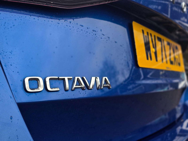 Skoda Octavia 1.4 Octavia SE L TSi iV Semi-Auto 5dr 5dr Automatic 2026