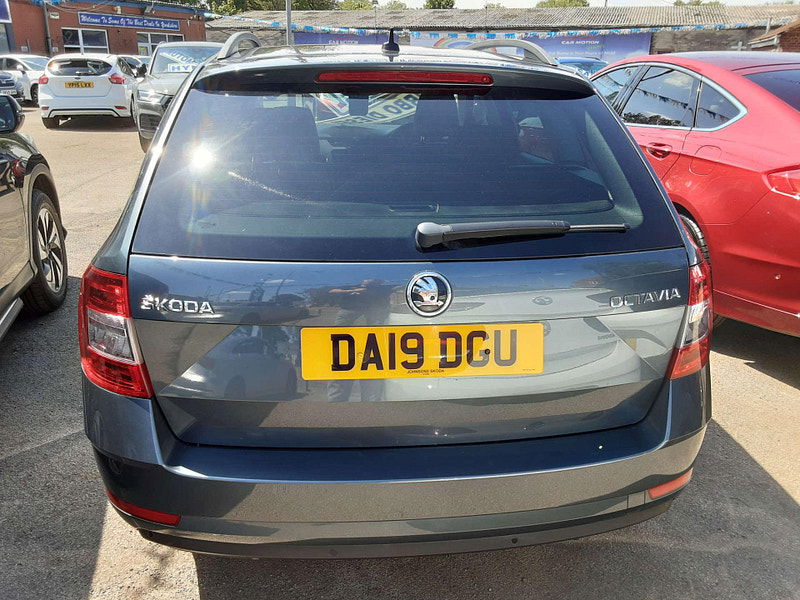 Skoda Octavia 1.6 Octavia SE L TDI 5dr 5dr Manual 2025