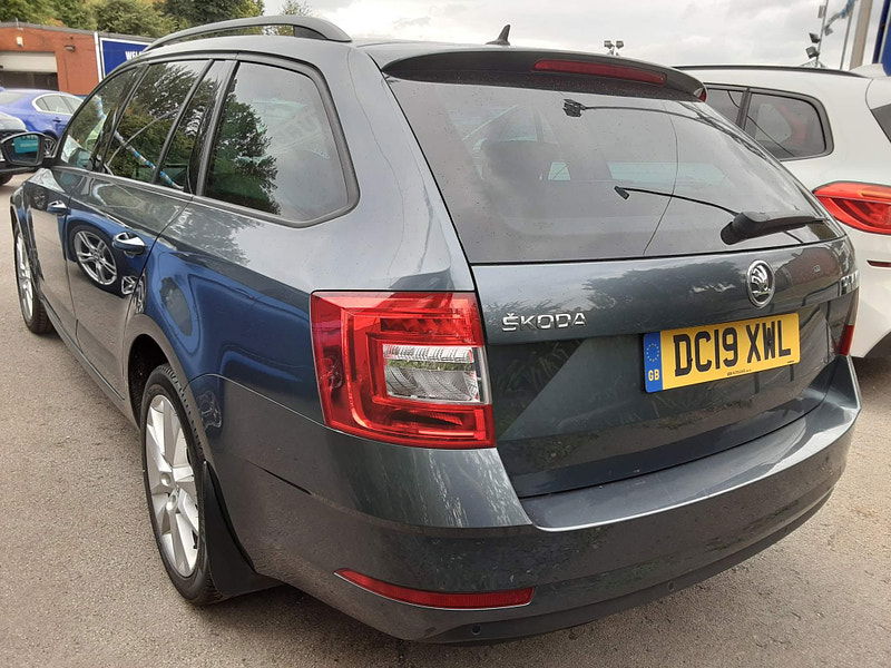 Skoda Octavia 1.6 TDI SE L Euro 6 (s/s) 5dr 5dr Manual 2025