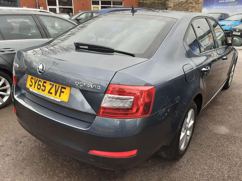 Skoda Octavia 2.0 Octavia SE L TDI Semi-Auto 5dr 5dr Automatic 2025