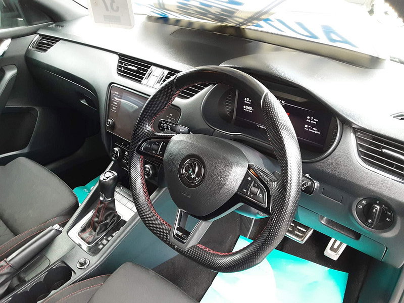 Skoda Octavia 2.0 TDI vRS DSG 4WD Euro 6 (s/s) 5dr 5dr Automatic 2026