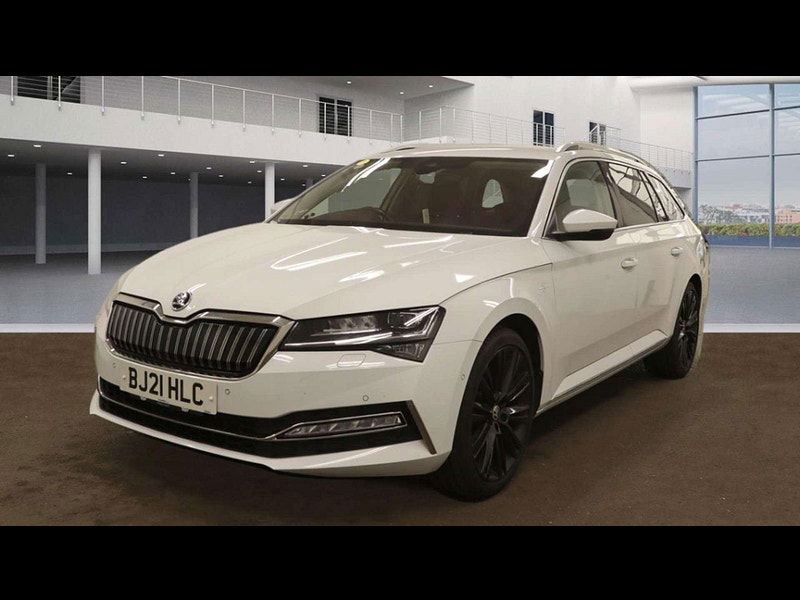 Skoda Superb 1.4 Superb Laurin & Klement iV PHEV Semi-Auto 5dr 5dr Automatic 2025