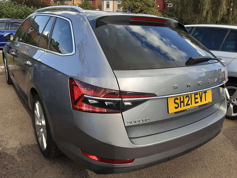 Skoda Superb 1.4 Superb SE L iV PHEV Semi-Auto 5dr 5dr Automatic 2025
