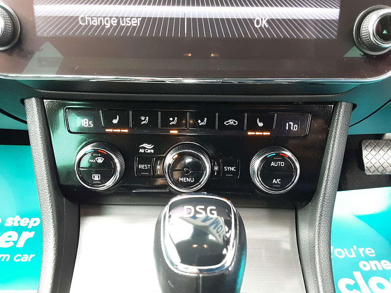 Skoda Superb 1.4 Superb SE L iV PHEV Semi-Auto 5dr 5dr Automatic 2025