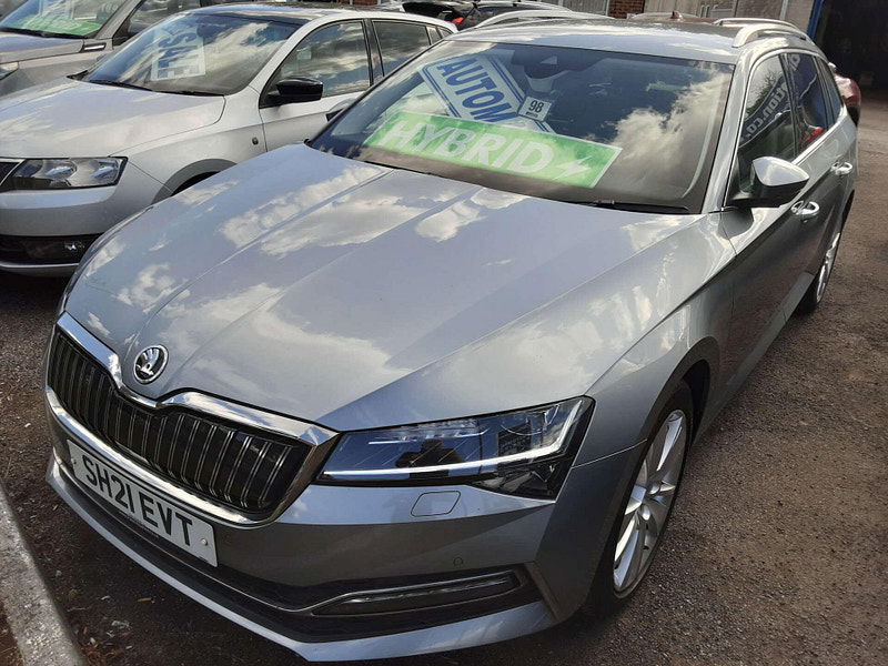 Skoda Superb 1.4 Superb SE L iV PHEV Semi-Auto 5dr 5dr Automatic 2025