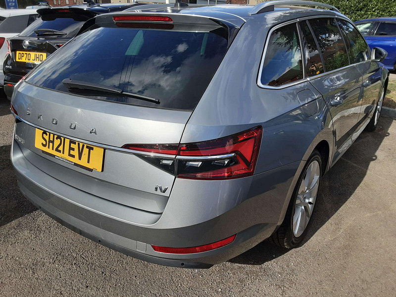 Skoda Superb 1.4 Superb SE L iV PHEV Semi-Auto 5dr 5dr Automatic 2025