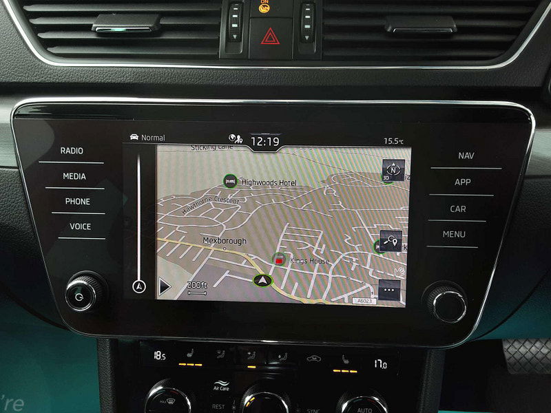 Skoda Superb 1.4 Superb SE L iV PHEV Semi-Auto 5dr 5dr Automatic 2025